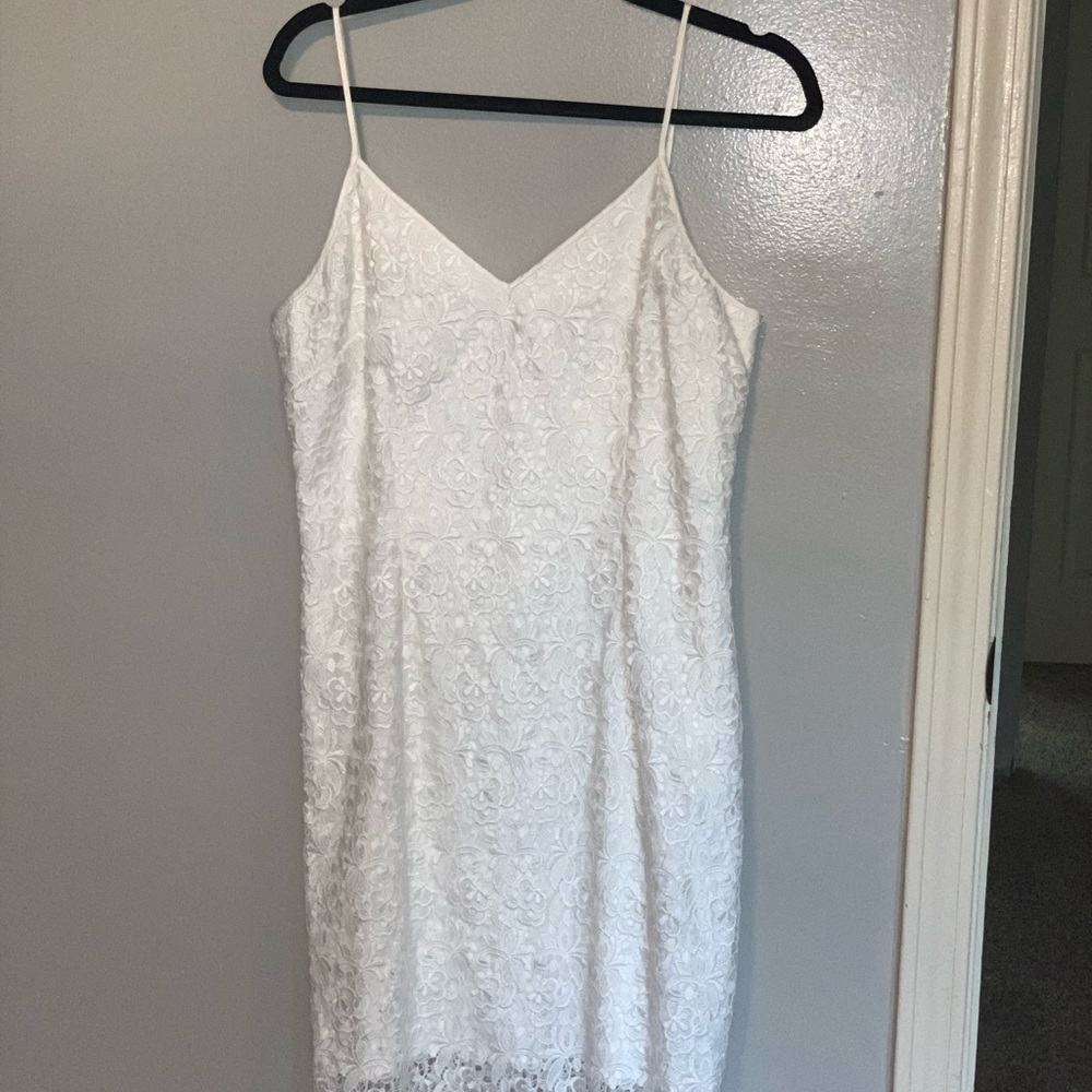 White lace dress